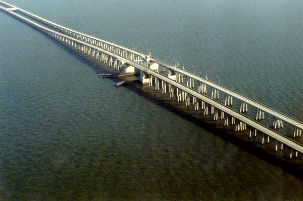 Lake Pontchartrain Causeway